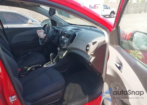 2014 Chevrolet Sonic Lt Auto из США, поврежденный, VIN 1G1JC5SH5E4109056